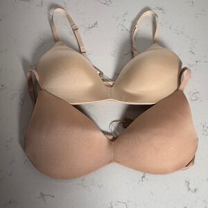 Skims Bra 34B Bundle of 2 - Wireless Form Push Up Plunge & Lightly Lined